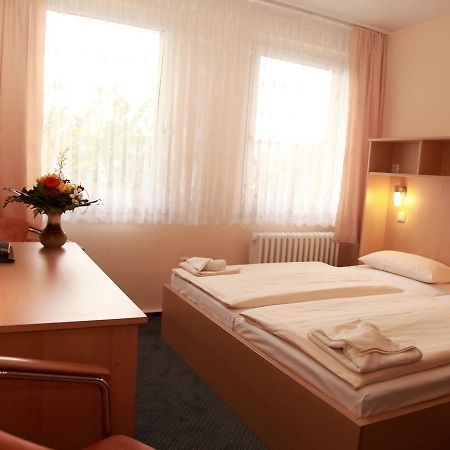 Hotel Bertramshof Wismar Exterior photo